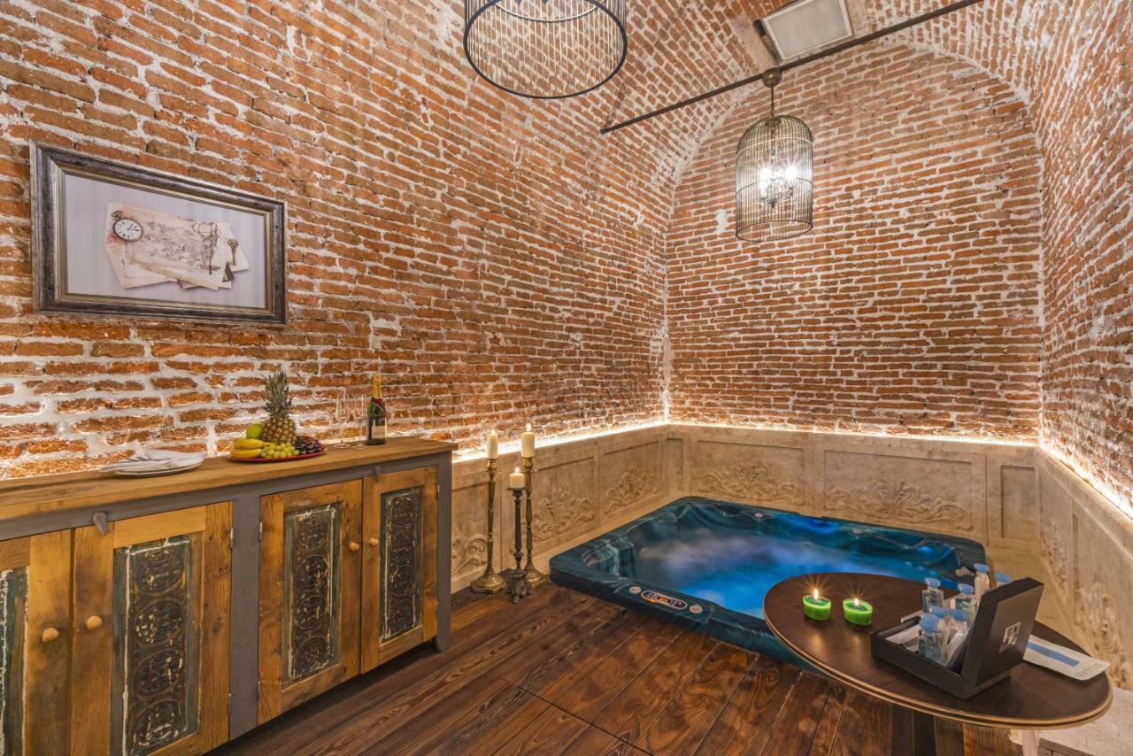 Hotel Cunda Despot Evi Zewnętrze zdjęcie